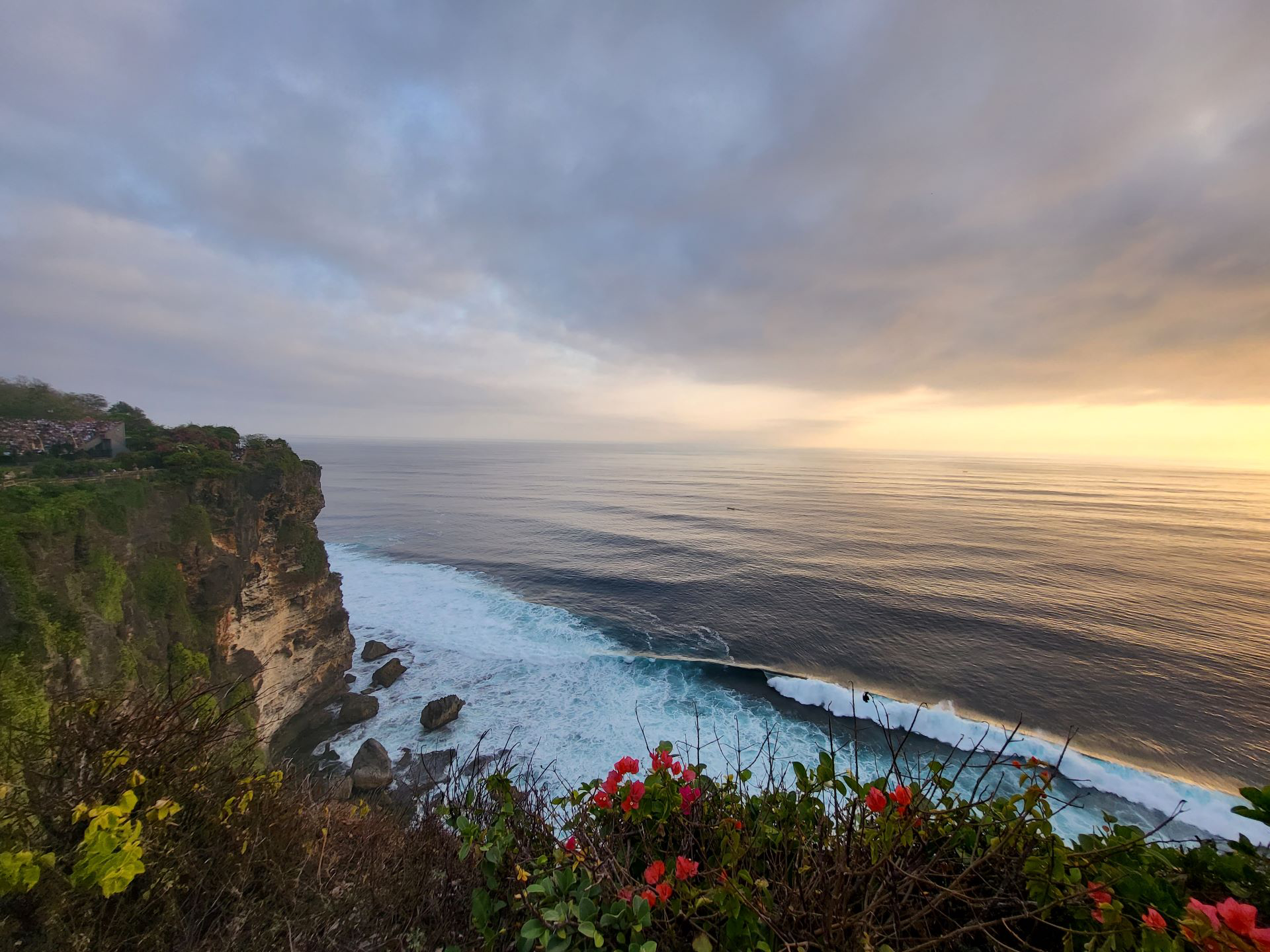 Vue du temple d'Uluwatu