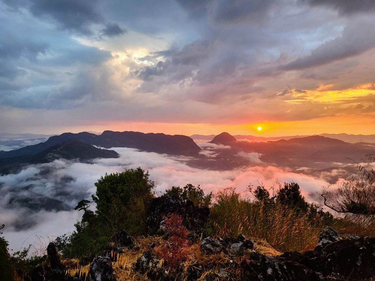 Le spectacle après une nuit légèrement mouvementée.