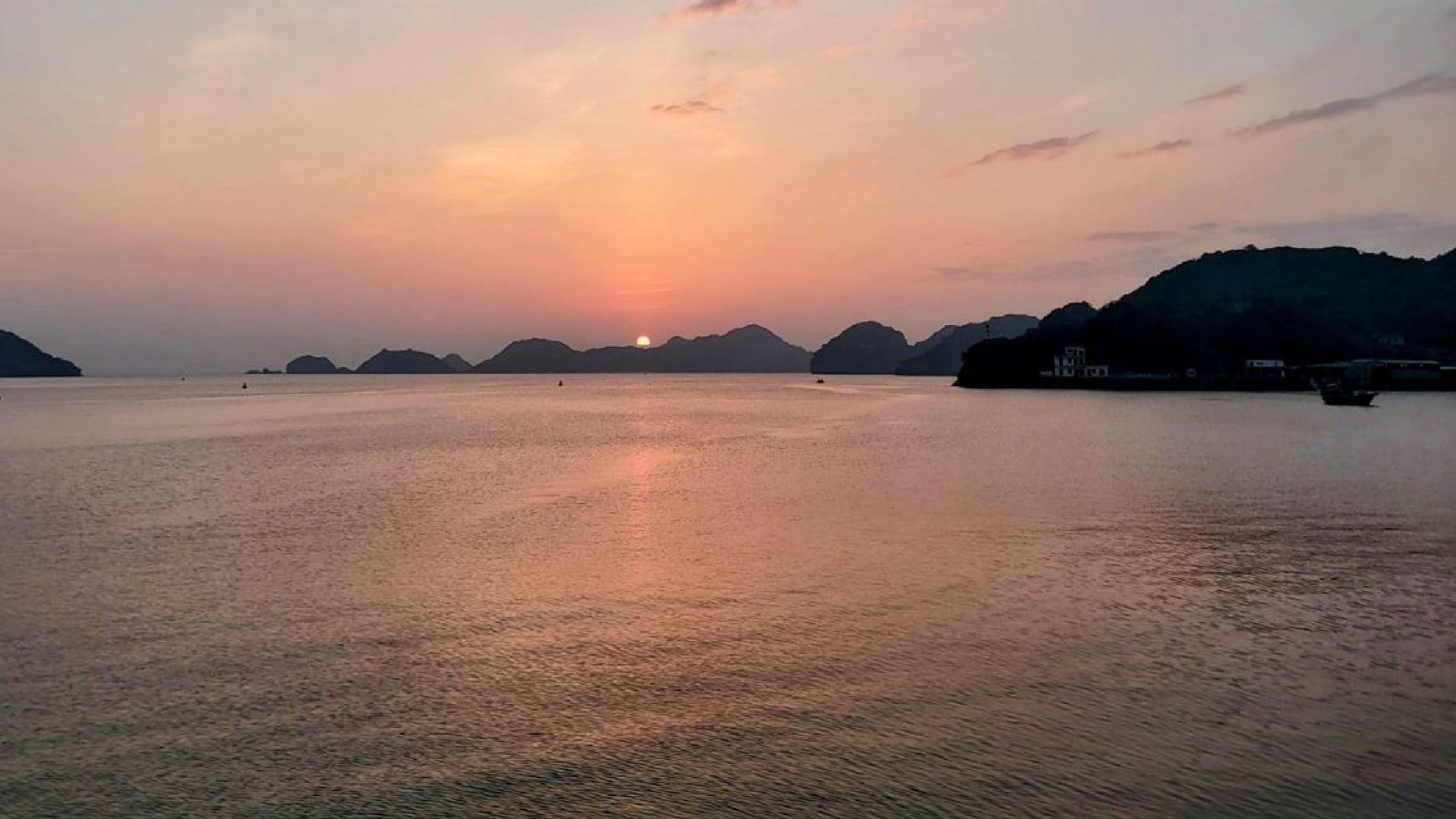 Cat Ba et croisière sur la baie de Lan Ha